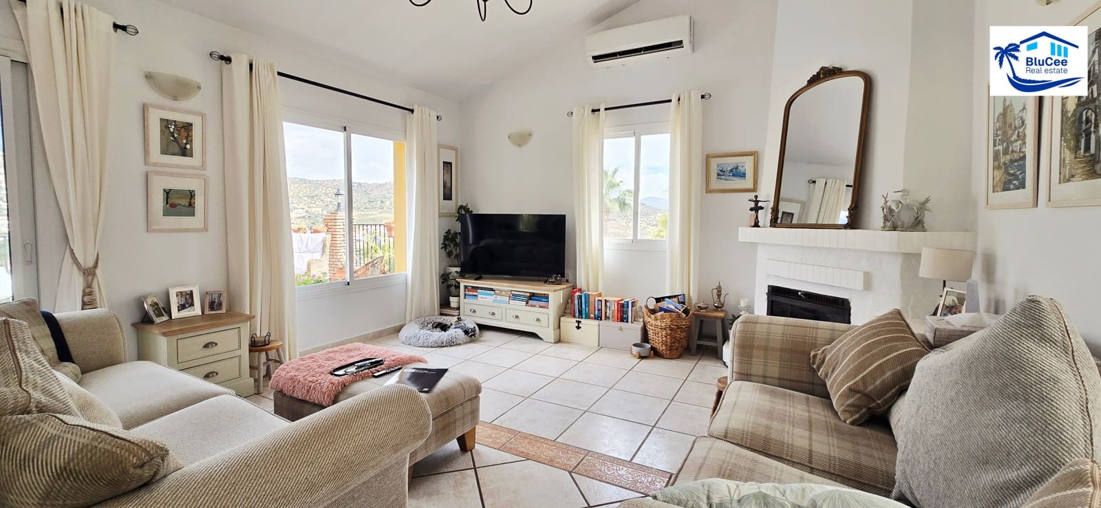 3 soveværelse Villa til salg i Vinuela med swimmingpool garage - € 349.000 (Ref: 9301920)