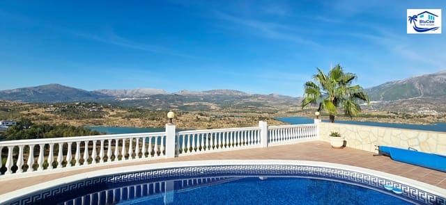 3 soveværelse Villa til salg i Viñuela med swimmingpool garage - € 470.000 (Ref: 9314248)