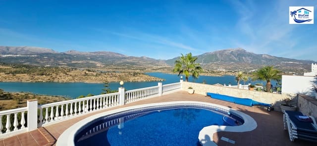 3 soveværelse Villa til salg i Viñuela med swimmingpool garage - € 470.000 (Ref: 9314248)