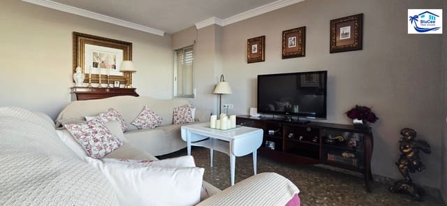 4 makuuhuone Huoneisto myytävänä paikassa Torre del Mar, Vélez-Málaga - 449 000 € (Ref: 9322304)