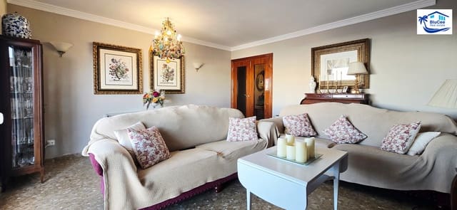 4 makuuhuone Huoneisto myytävänä paikassa Torre del Mar, Vélez-Málaga - 449 000 € (Ref: 9322304)