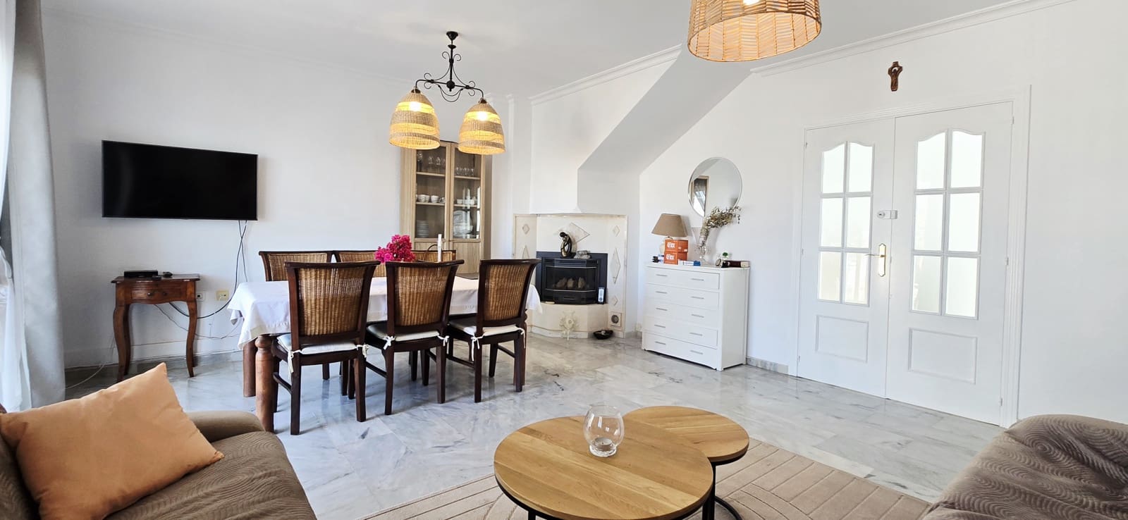 3 soverom Kjedet enebolig til salgs i Mezquitilla med svømmebasseng - € 435 000 (Ref: 9360468)