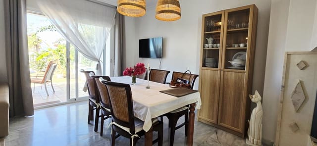 3 makuuhuone Paritalo myytävänä paikassa Mezquitilla, Vélez-Málaga mukana uima-altaan - 435 000 € (Ref: 9360468)