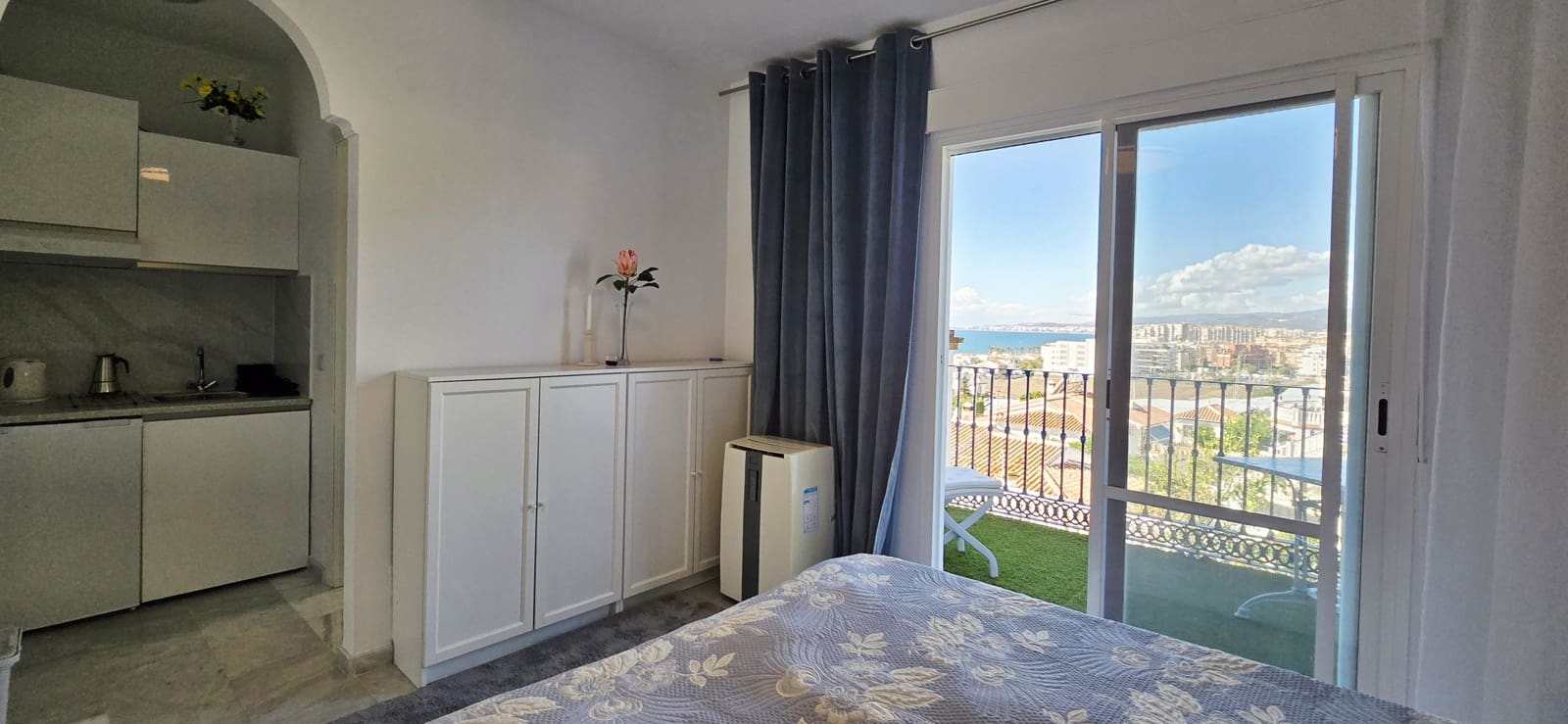 3 soverom Kjedet enebolig til salgs i Mezquitilla med svømmebasseng - € 435 000 (Ref: 9360468)