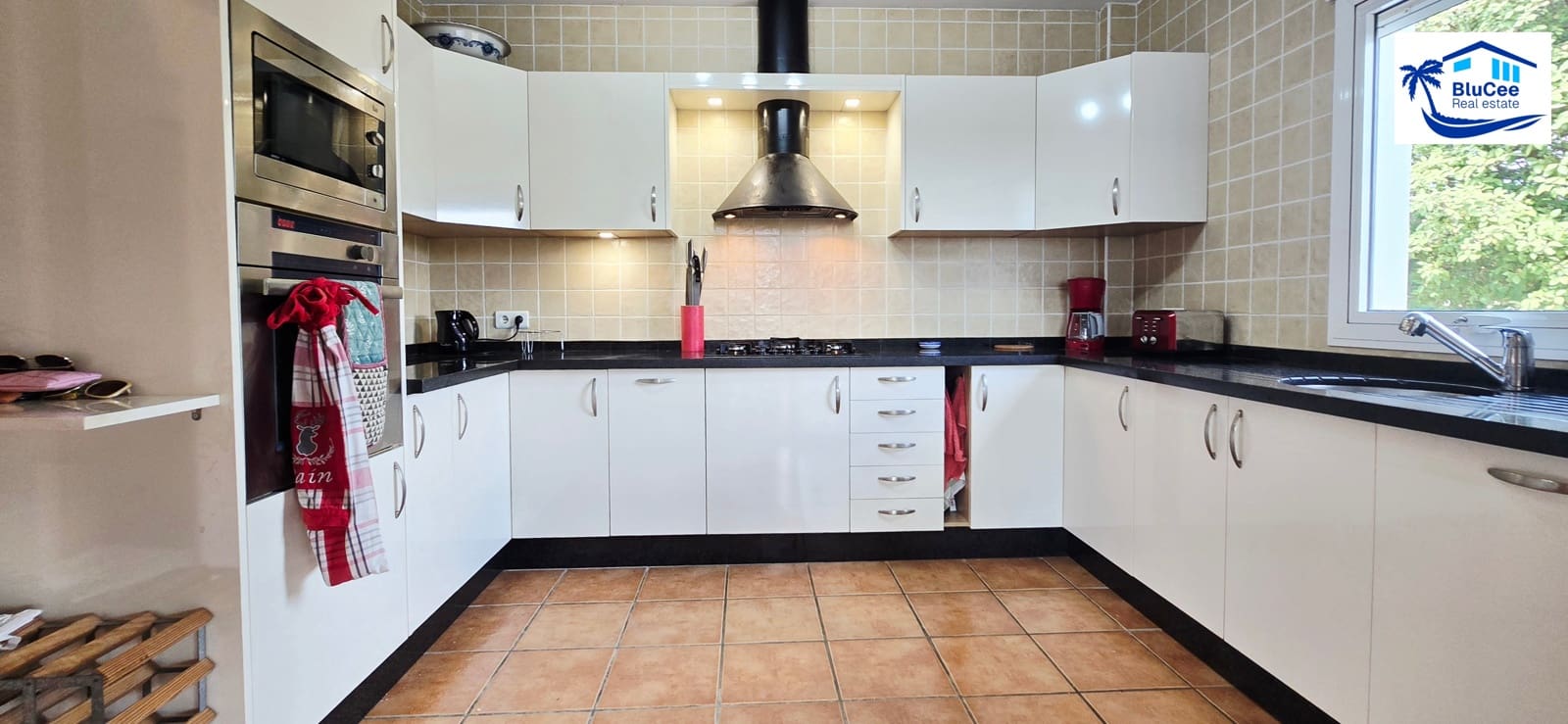 3 chambre Villa/Maison à vendre à Velez-Malaga avec piscine garage - 425 000 € (Ref: 9373887)