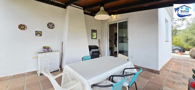 3 chambre Villa/Maison à vendre à Vélez-Málaga avec piscine garage - 425 000 € (Ref: 9373887)