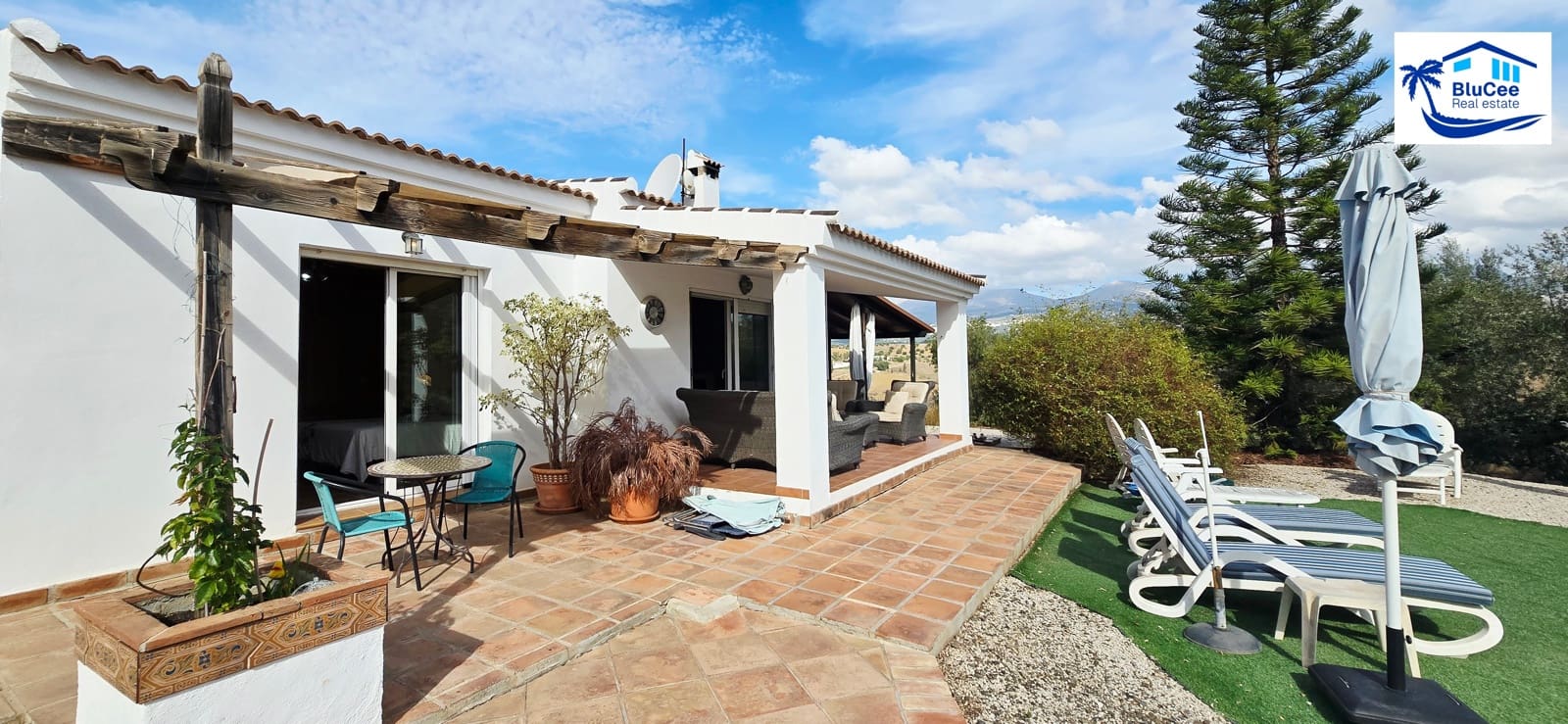 3 chambre Villa/Maison à vendre à Velez-Malaga avec piscine garage - 425 000 € (Ref: 9373887)