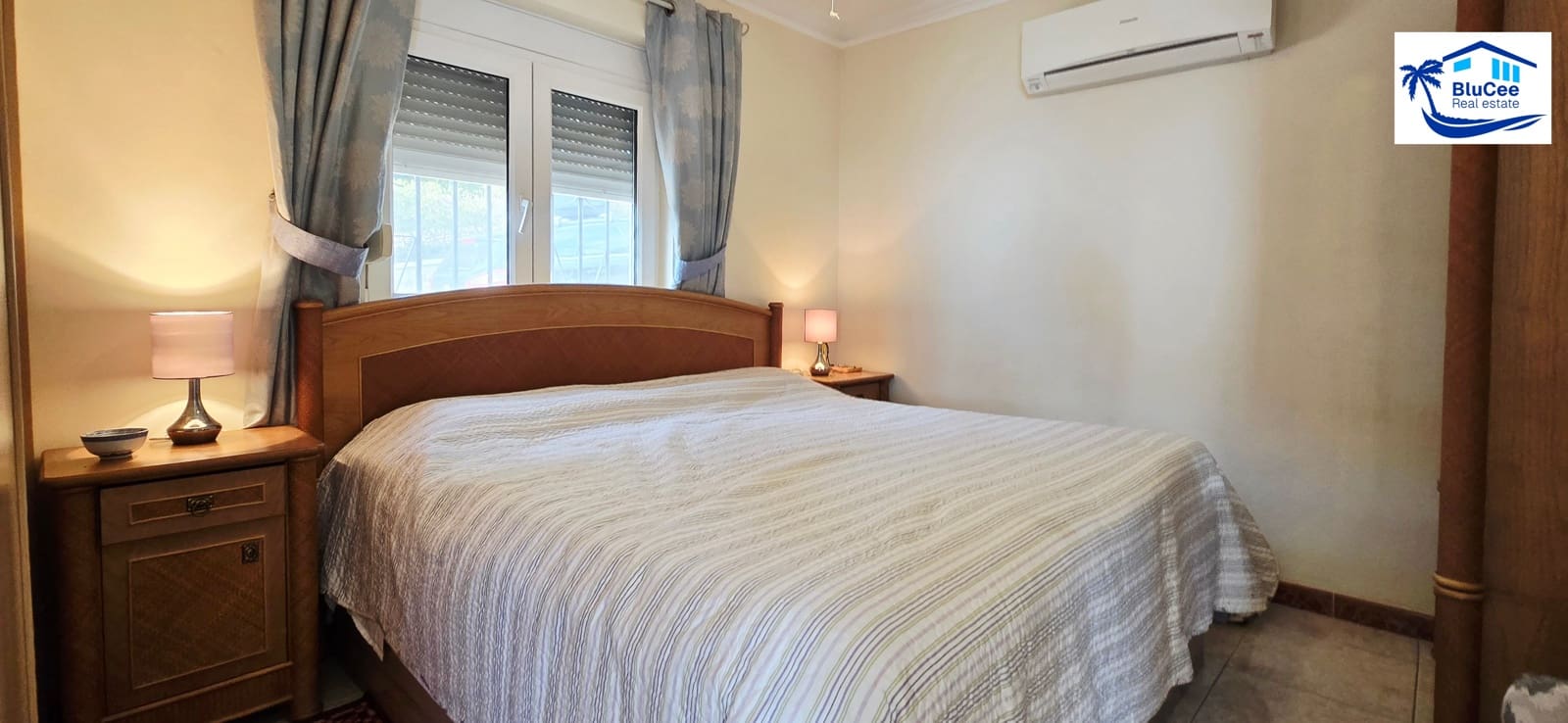 3 makuuhuone Huvila myytävänä paikassa Caleta de Velez mukana uima-altaan - 475 000 € (Ref: 9374295)