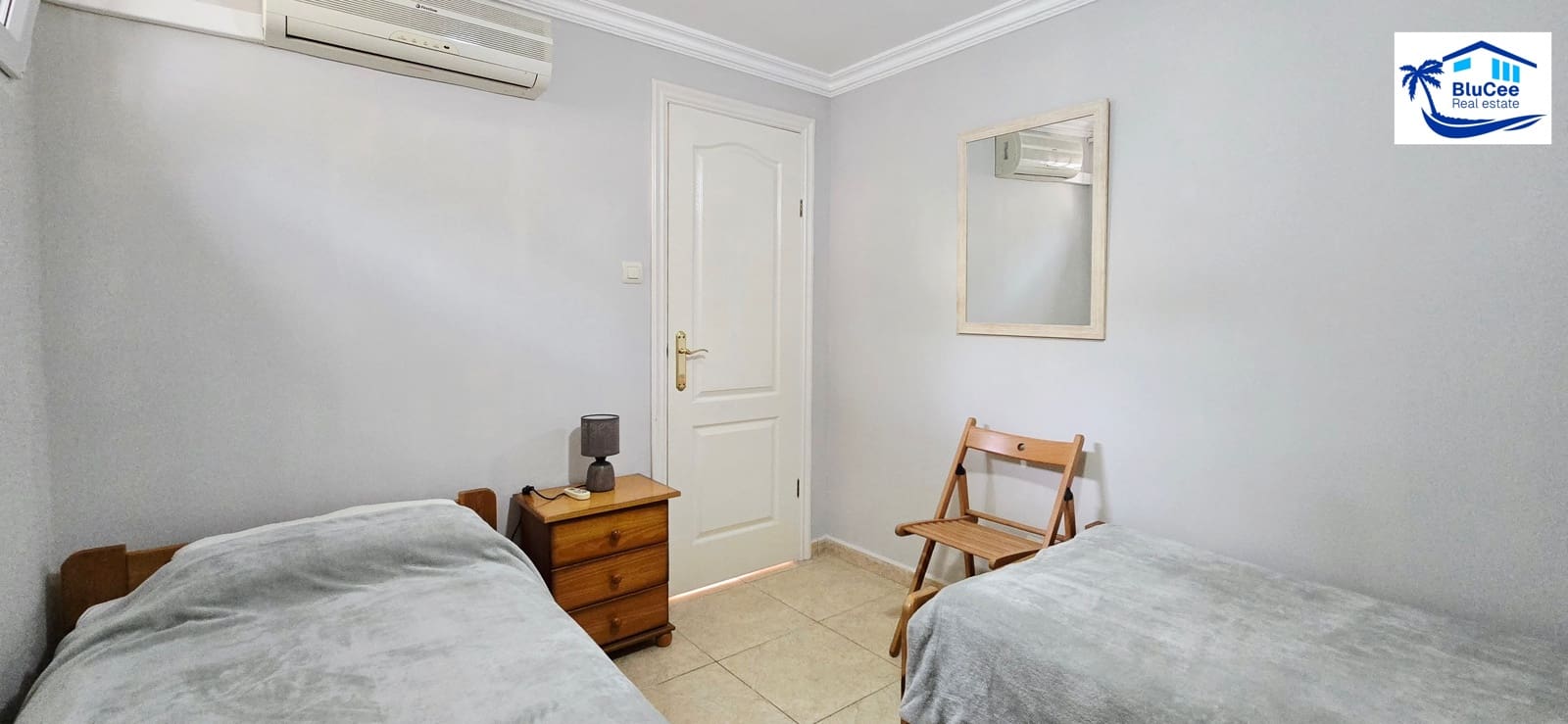 3 makuuhuone Huvila myytävänä paikassa Caleta de Velez mukana uima-altaan - 475 000 € (Ref: 9374295)