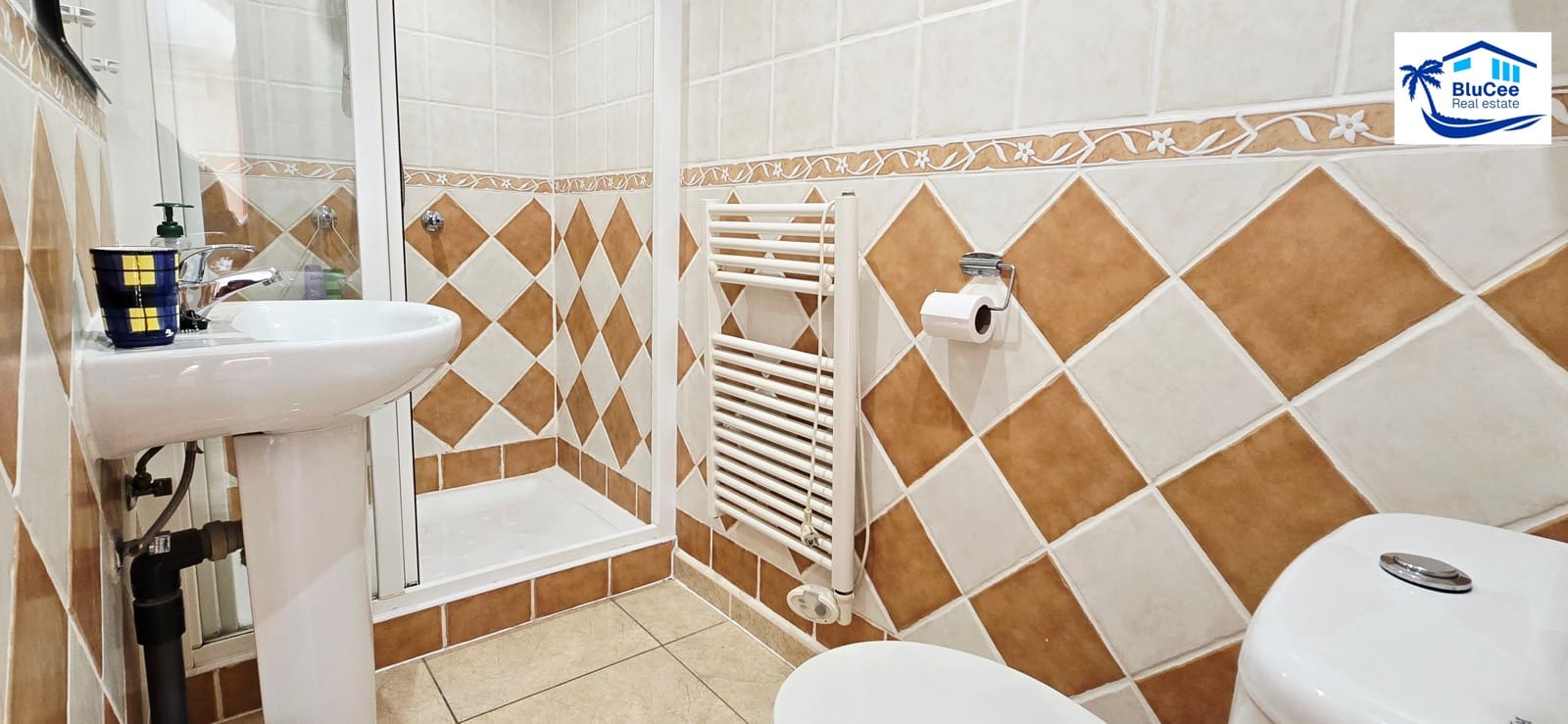 3 makuuhuone Huvila myytävänä paikassa Caleta de Velez mukana uima-altaan - 475 000 € (Ref: 9374295)