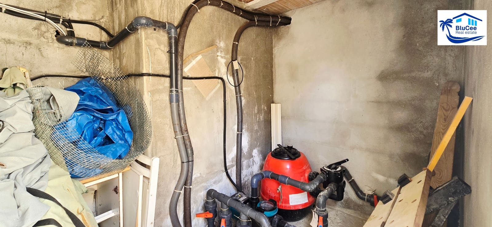 3 makuuhuone Huvila myytävänä paikassa Caleta de Velez mukana uima-altaan - 475 000 € (Ref: 9374295)