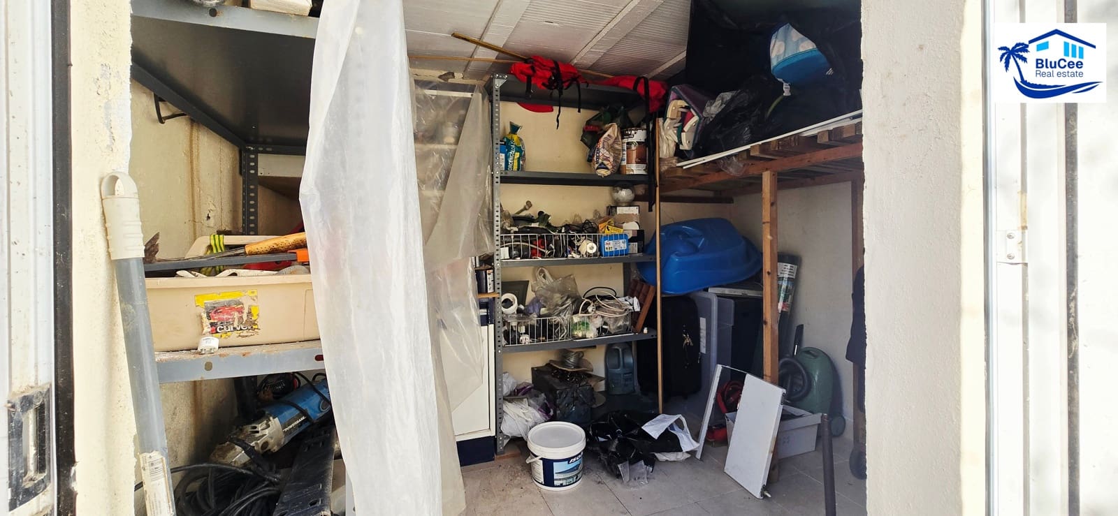 3 makuuhuone Huvila myytävänä paikassa Caleta de Velez mukana uima-altaan - 475 000 € (Ref: 9374295)