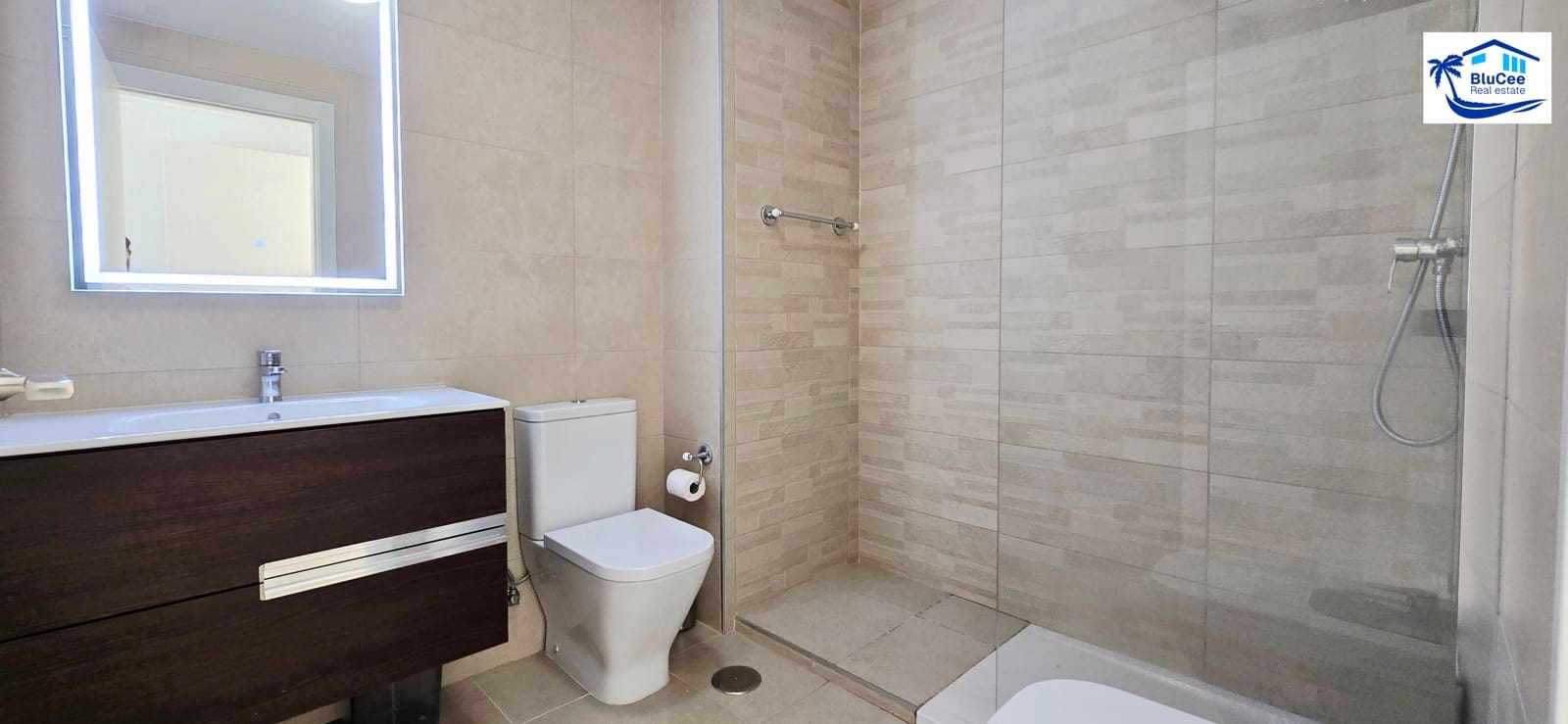 2 bedroom Apartment for sale in Rincon de la Victoria with pool garage - € 325,000 (Ref: 9473290)