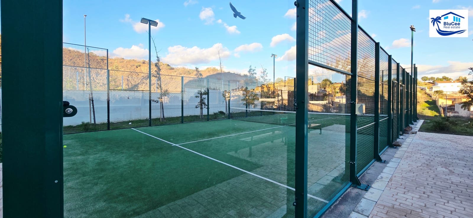 2 bedroom Apartment for sale in Rincon de la Victoria with pool garage - € 325,000 (Ref: 9473290)