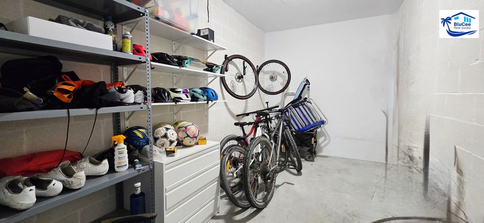 2 bedroom Apartment for sale in Rincon de la Victoria with pool garage - € 325,000 (Ref: 9473290)