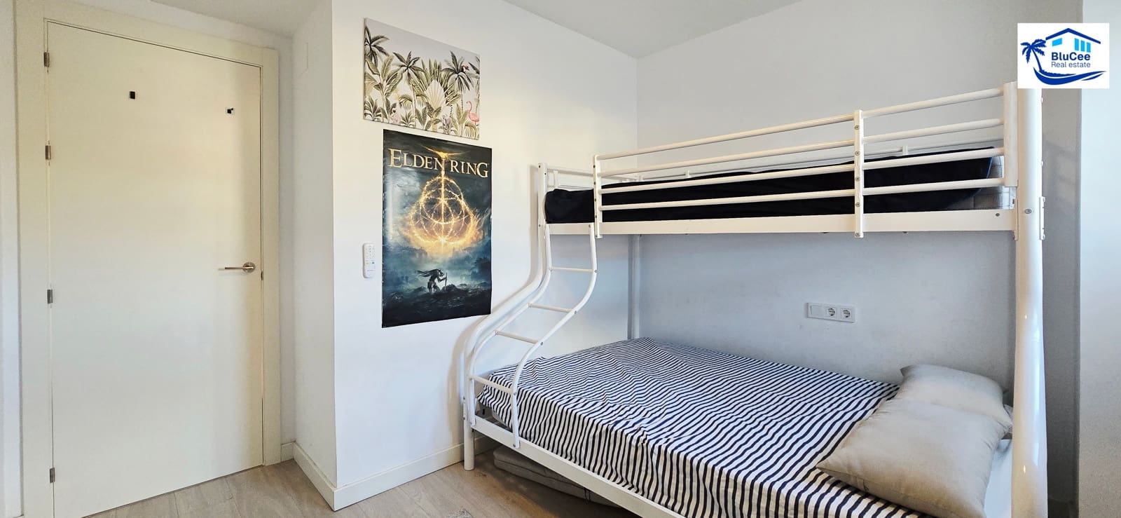 2 bedroom Apartment for sale in Rincon de la Victoria with pool garage - € 325,000 (Ref: 9473290)