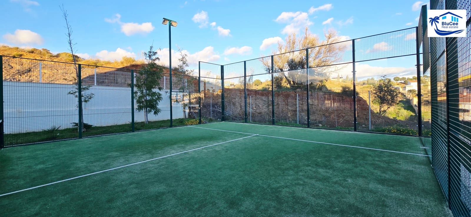 2 bedroom Apartment for sale in Rincon de la Victoria with pool garage - € 325,000 (Ref: 9473290)