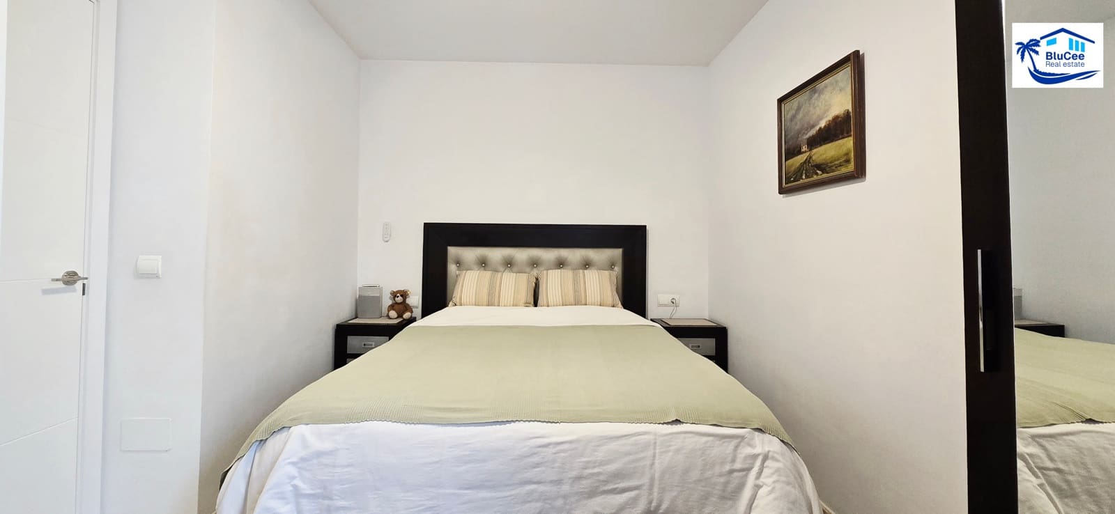 1 bedroom Apartment for sale in Caleta de Velez - € 208,000 (Ref: 9474468)