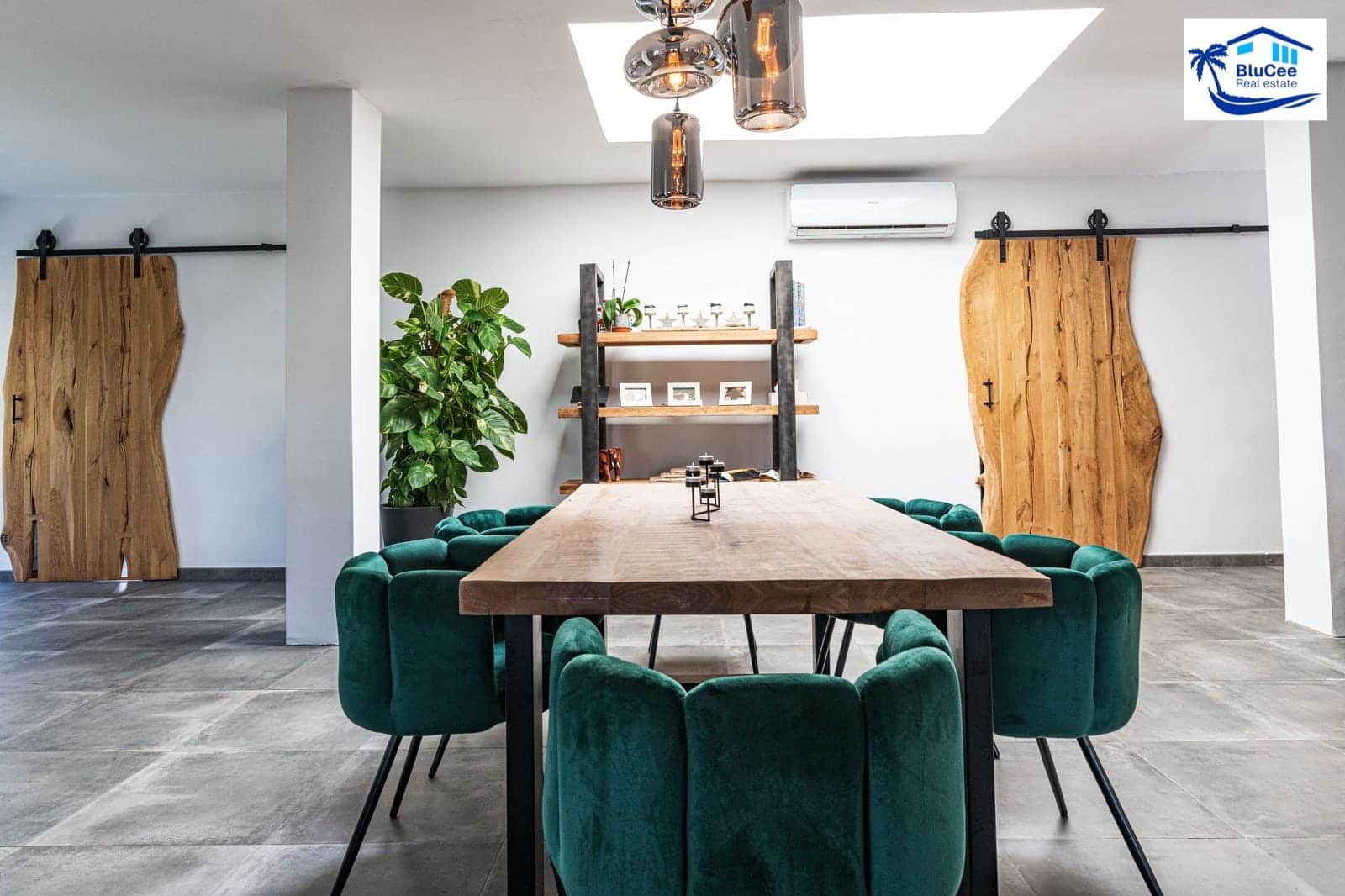 3 sypialnia Finka/Dom wiejski na sprzedaż w Velez-Malaga z garażem - 1 150 000 € (Ref: 9541876)