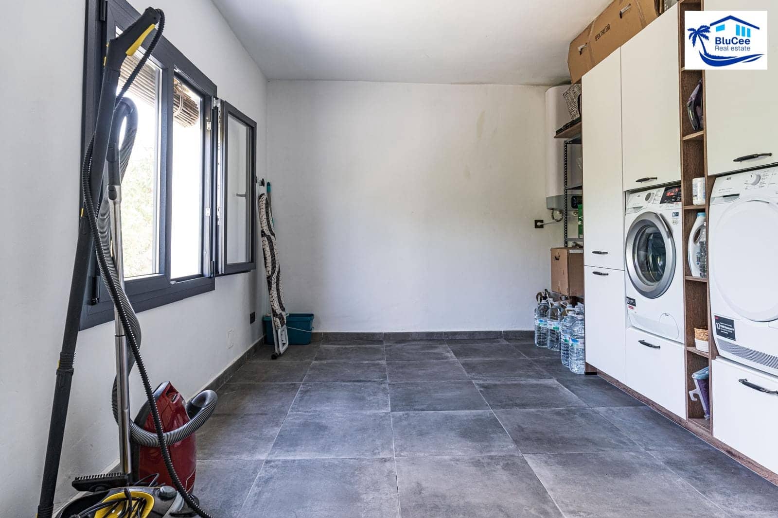 3 sypialnia Finka/Dom wiejski na sprzedaż w Velez-Malaga z garażem - 1 150 000 € (Ref: 9541876)