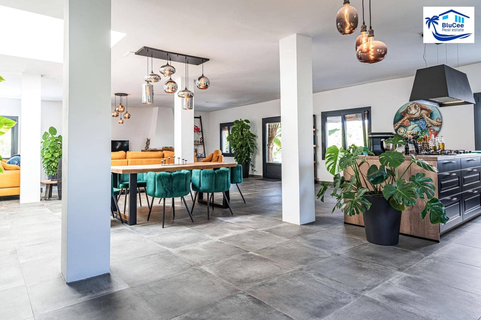 3 sypialnia Finka/Dom wiejski na sprzedaż w Velez-Malaga z garażem - 1 150 000 € (Ref: 9541876)