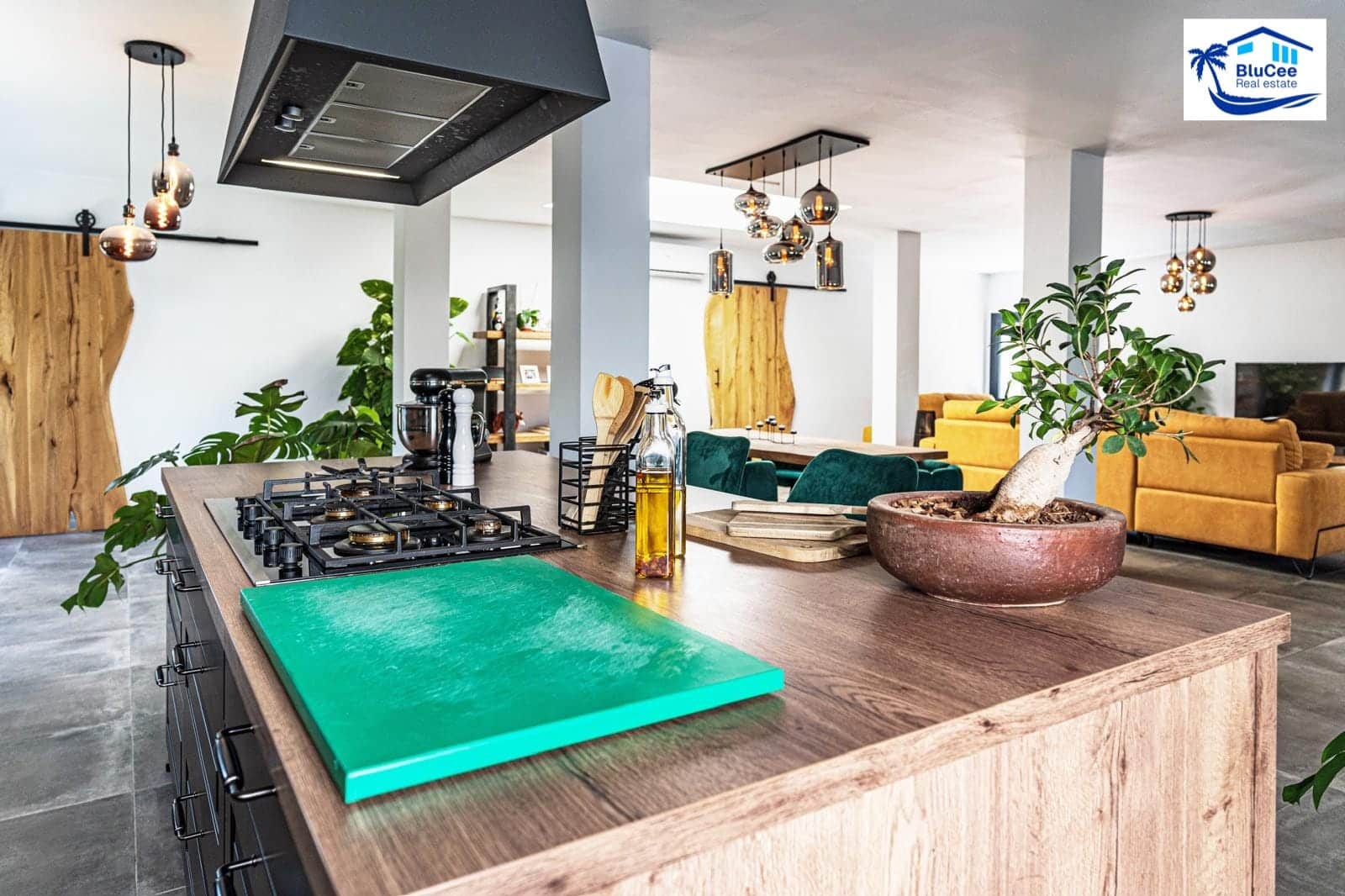 3 sypialnia Finka/Dom wiejski na sprzedaż w Velez-Malaga z garażem - 1 150 000 € (Ref: 9541876)