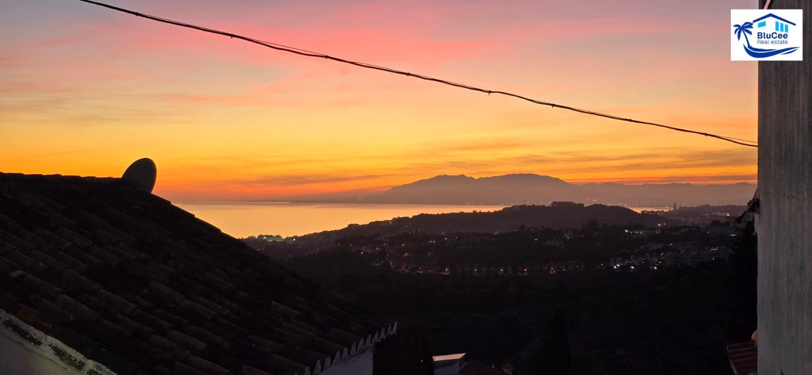 2 bedroom Villa for sale in Chilches with pool - € 320,000 (Ref: 9543934)