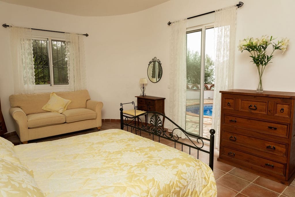 4 soverom Villa til salgs i Velez-Malaga med svømmebasseng garasje - € 725 000 (Ref: 9614299)