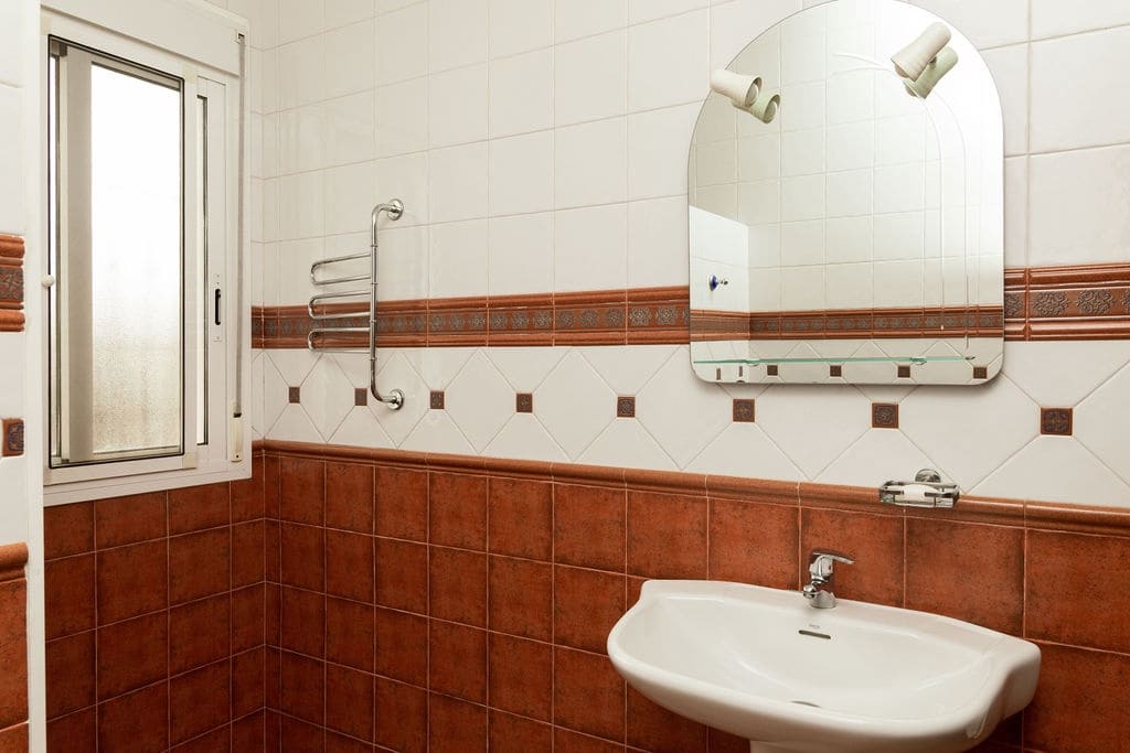 4 soverom Villa til salgs i Velez-Malaga med svømmebasseng garasje - € 725 000 (Ref: 9614299)