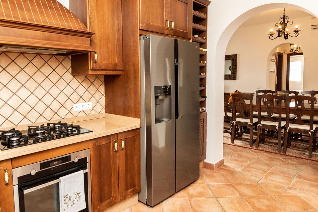 4 soverom Villa til salgs i Velez-Malaga med svømmebasseng garasje - € 725 000 (Ref: 9614299)