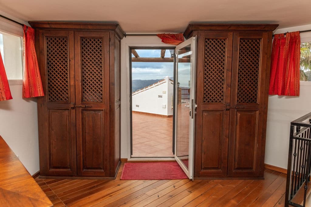 4 soverom Villa til salgs i Velez-Malaga med svømmebasseng garasje - € 725 000 (Ref: 9614299)