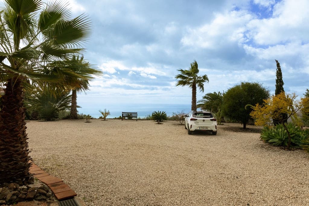 4 soverom Villa til salgs i Velez-Malaga med svømmebasseng garasje - € 725 000 (Ref: 9614299)