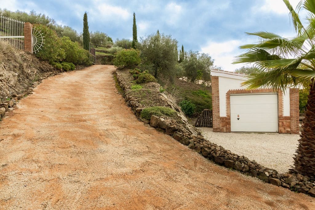 4 soverom Villa til salgs i Velez-Malaga med svømmebasseng garasje - € 725 000 (Ref: 9614299)