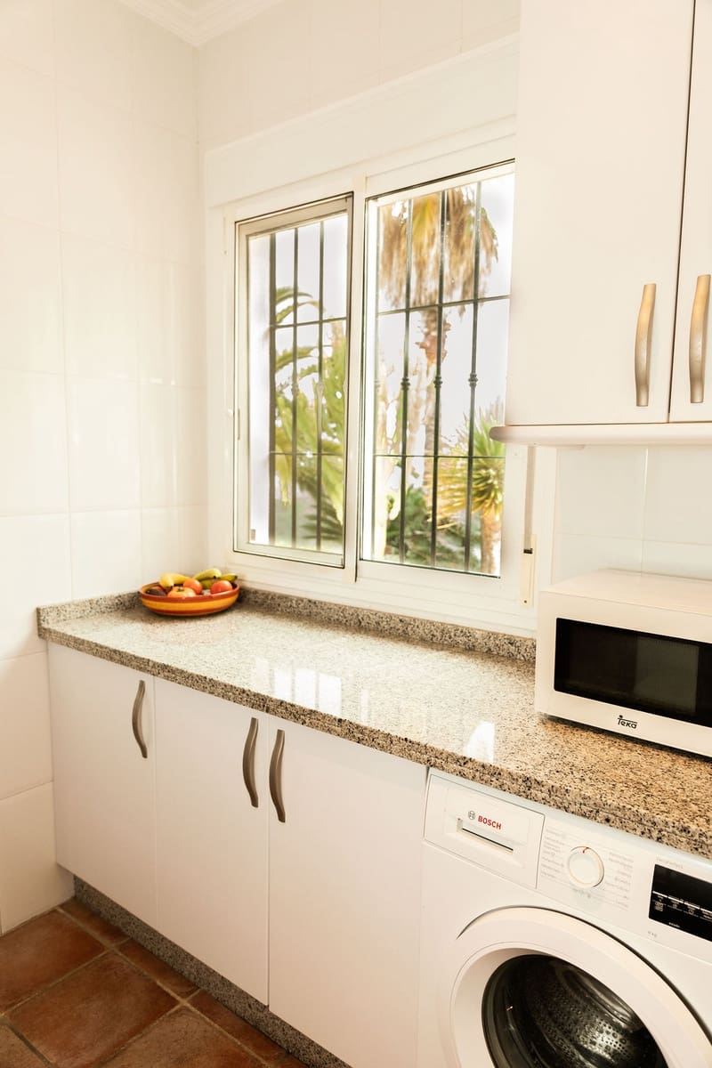 4 soverom Villa til salgs i Velez-Malaga med svømmebasseng garasje - € 725 000 (Ref: 9614299)