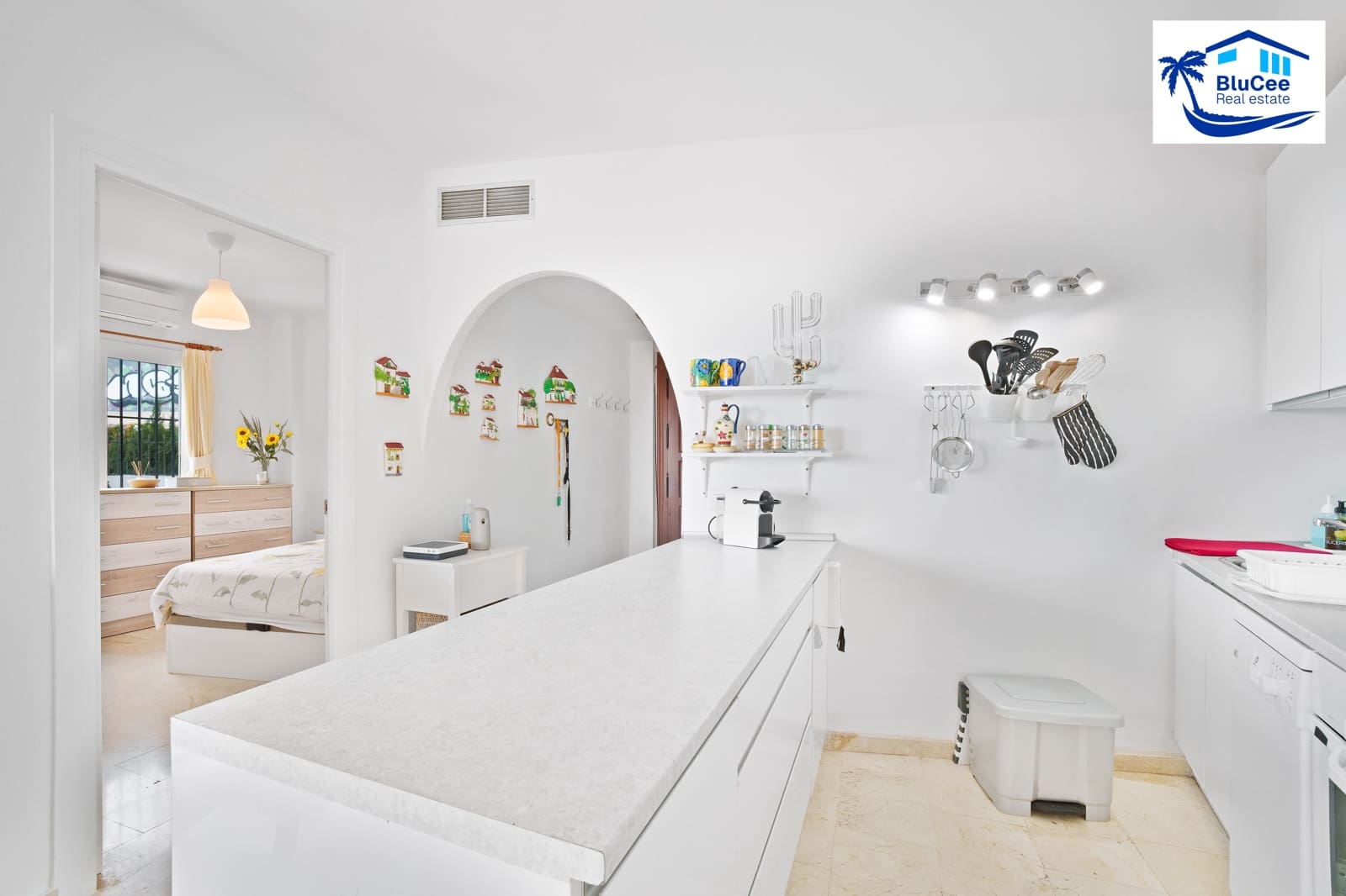 2 sypialnia Penthouse na sprzedaż w Nerja z basenem - 290 000 € (Ref: 9665626)