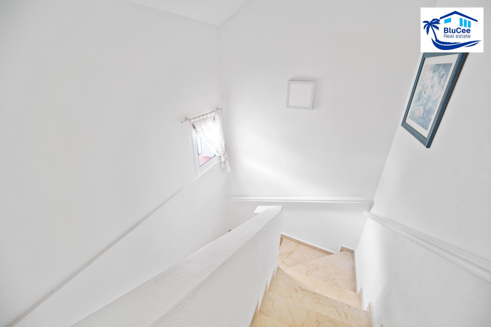 2 sypialnia Penthouse na sprzedaż w Nerja z basenem - 290 000 € (Ref: 9665626)