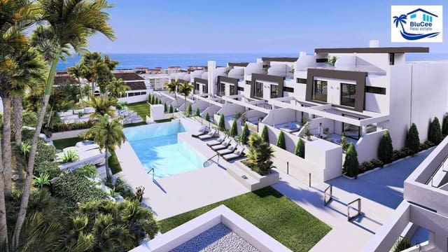 3 soveværelse Semi-Rækkehus til salg i Torre de Benagalbon, Rincón de la Victoria med swimmingpool garage - € 545.000 (Ref: 9689923)