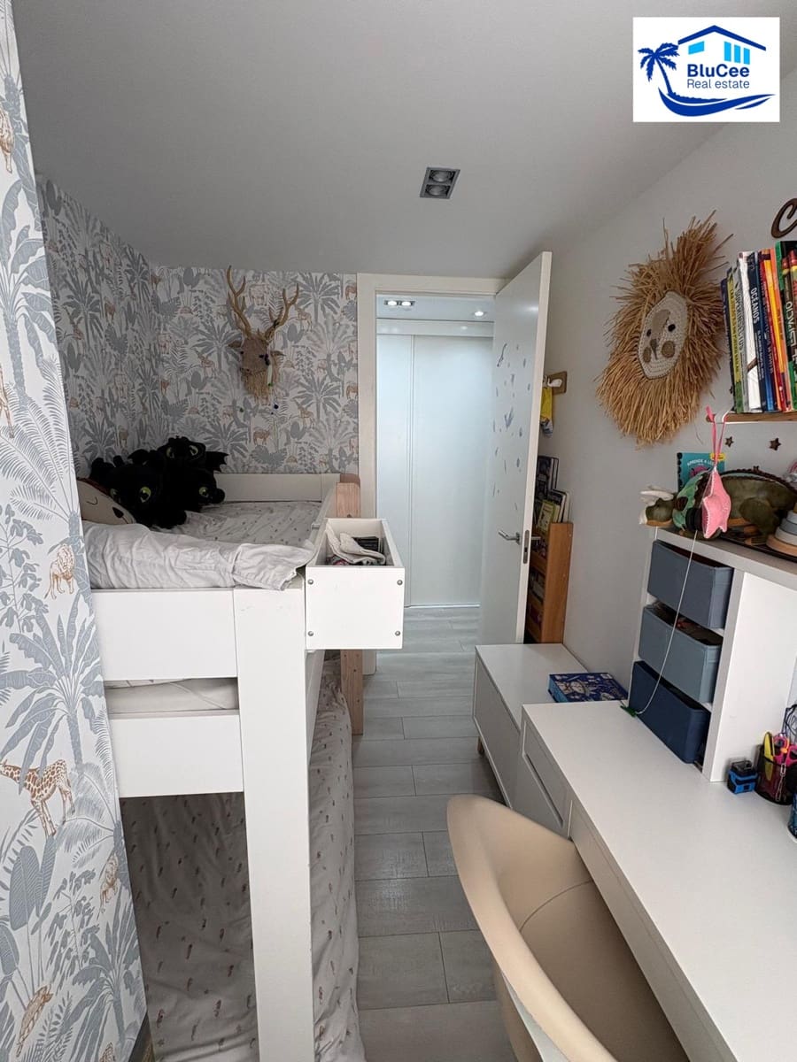 3 bedroom Townhouse for sale in Velez-Malaga - € 449,000 (Ref: 9700083)