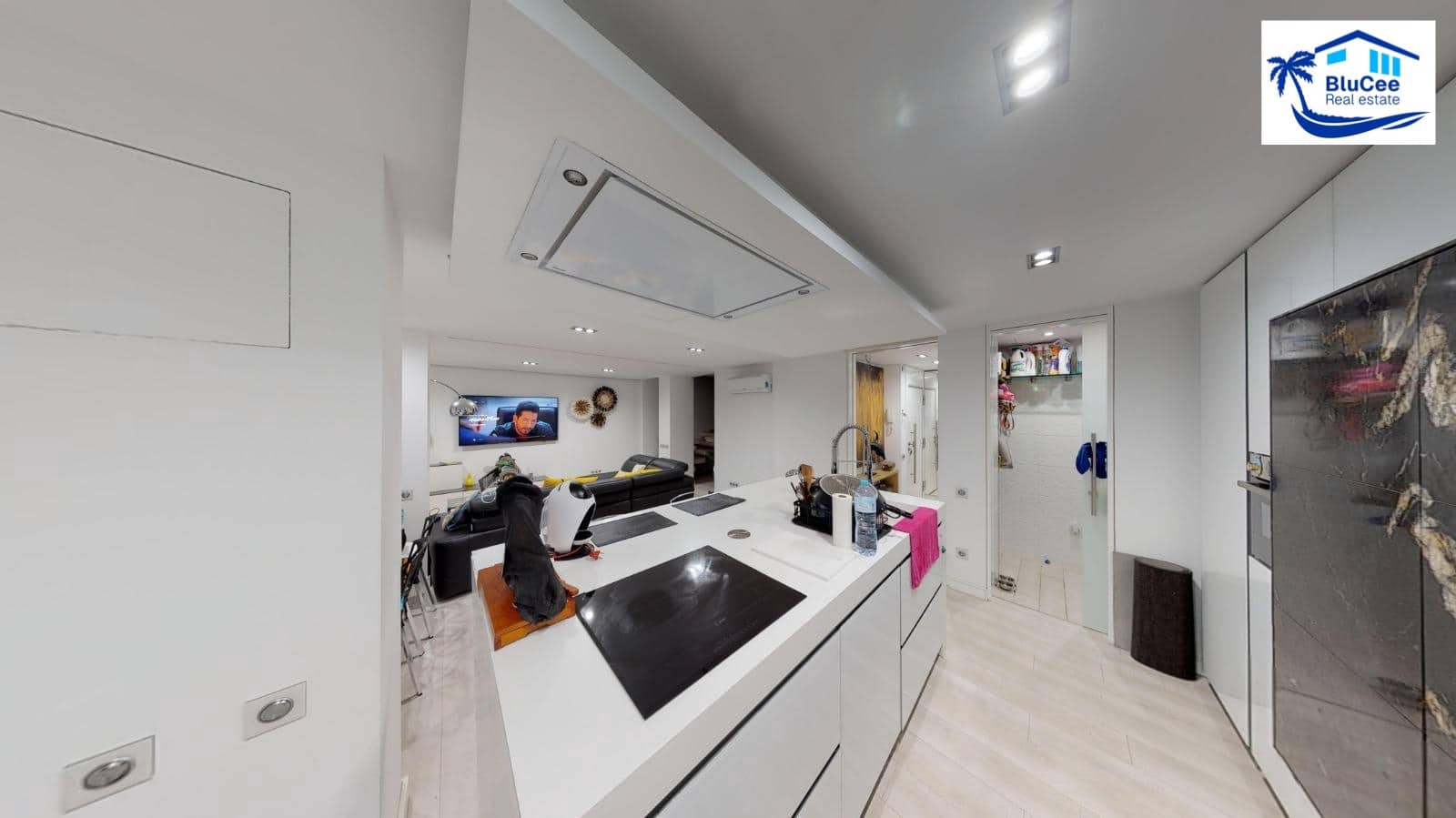 3 bedroom Townhouse for sale in Velez-Malaga - € 449,000 (Ref: 9700083)