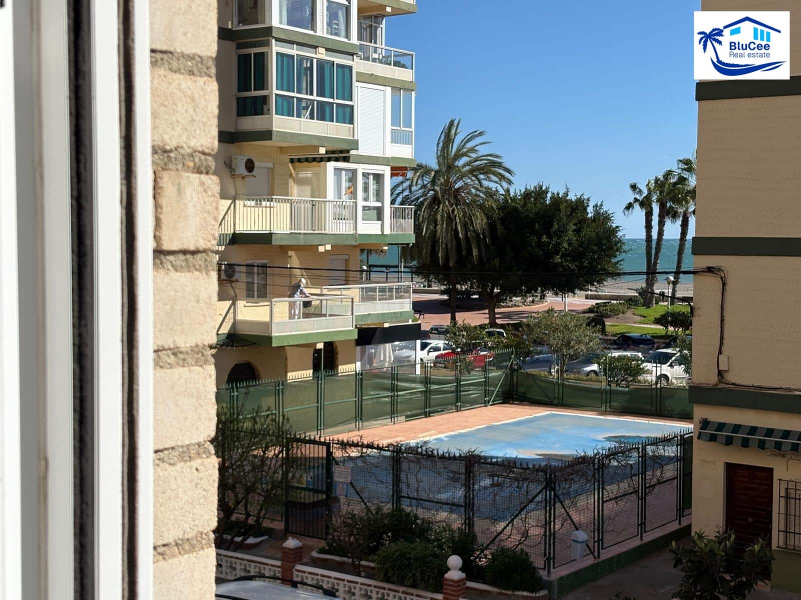 3 bedroom Townhouse for sale in Velez-Malaga - € 449,000 (Ref: 9700083)