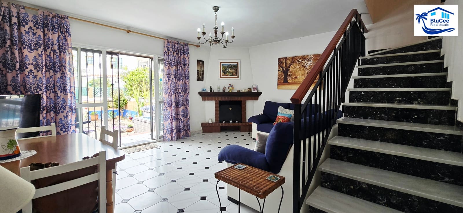 3 bedroom Townhouse for sale in Caleta de Velez - € 320,000 (Ref: 9706105)