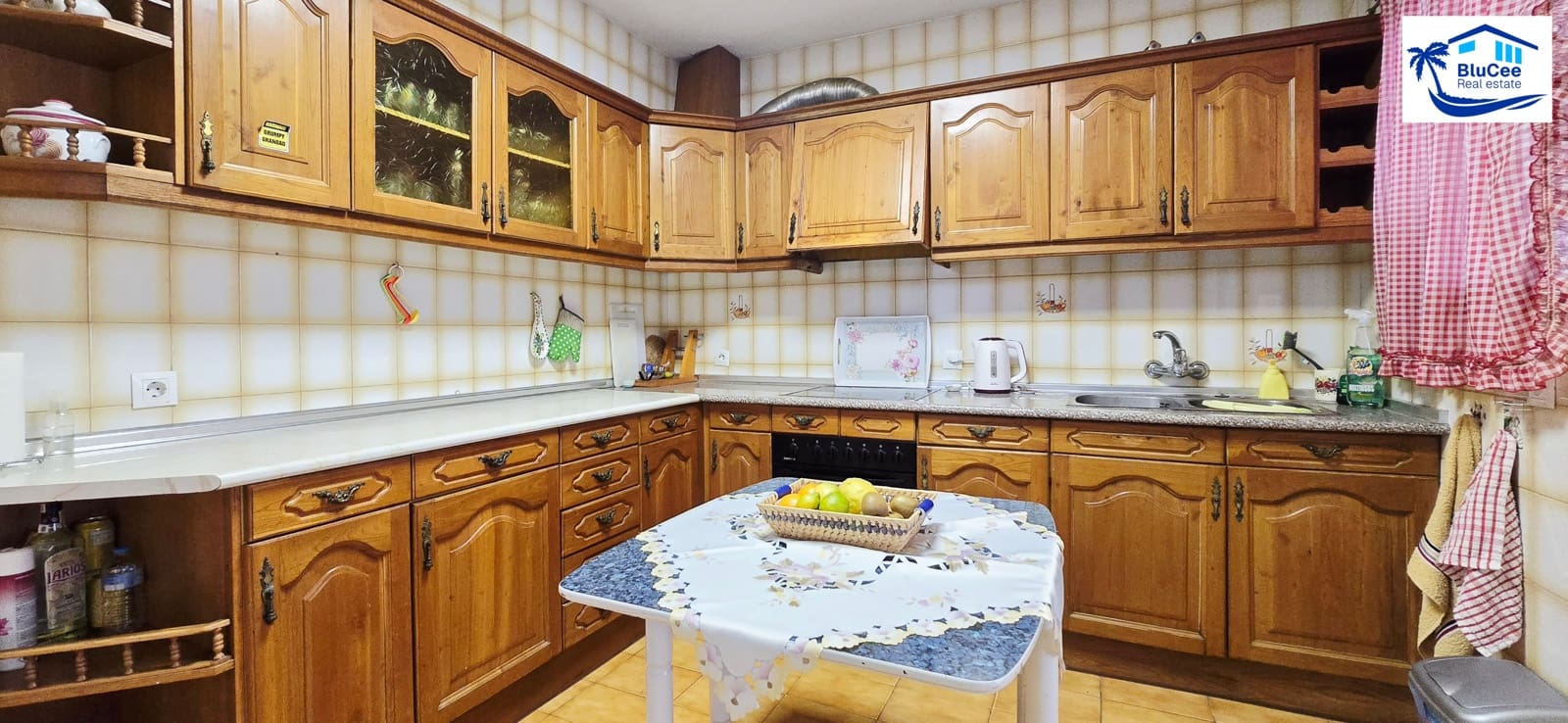 3 bedroom Townhouse for sale in Caleta de Velez - € 320,000 (Ref: 9706105)