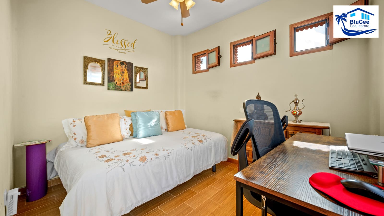 3 bedroom Villa for sale in Cotobro with pool garage - € 849,000 (Ref: 9733602)