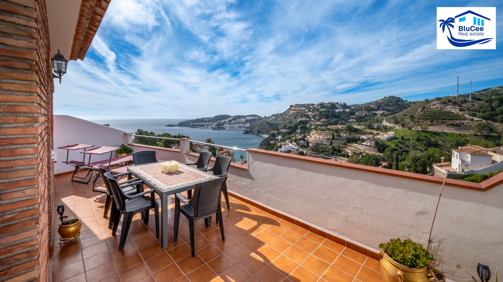 3 bedroom Villa for sale in Cotobro with pool garage - € 849,000 (Ref: 9733602)