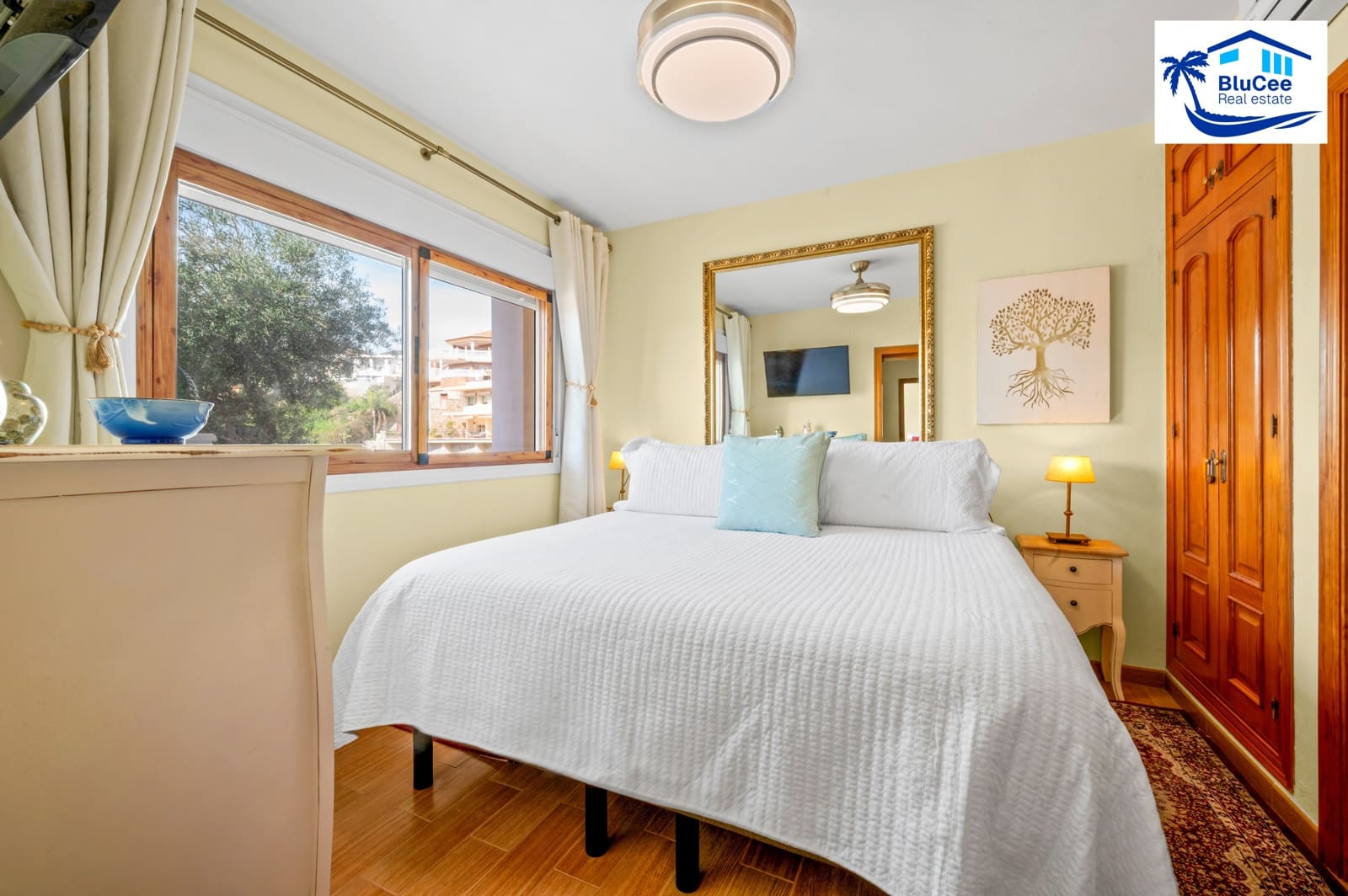 3 bedroom Villa for sale in Cotobro with pool garage - € 849,000 (Ref: 9733602)