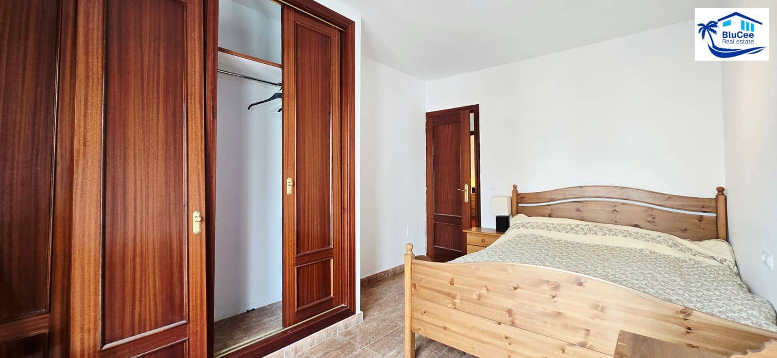 3 chambre Maison de Ville à vendre à Benamocarra avec garage - 275 000 € (Ref: 9798295)