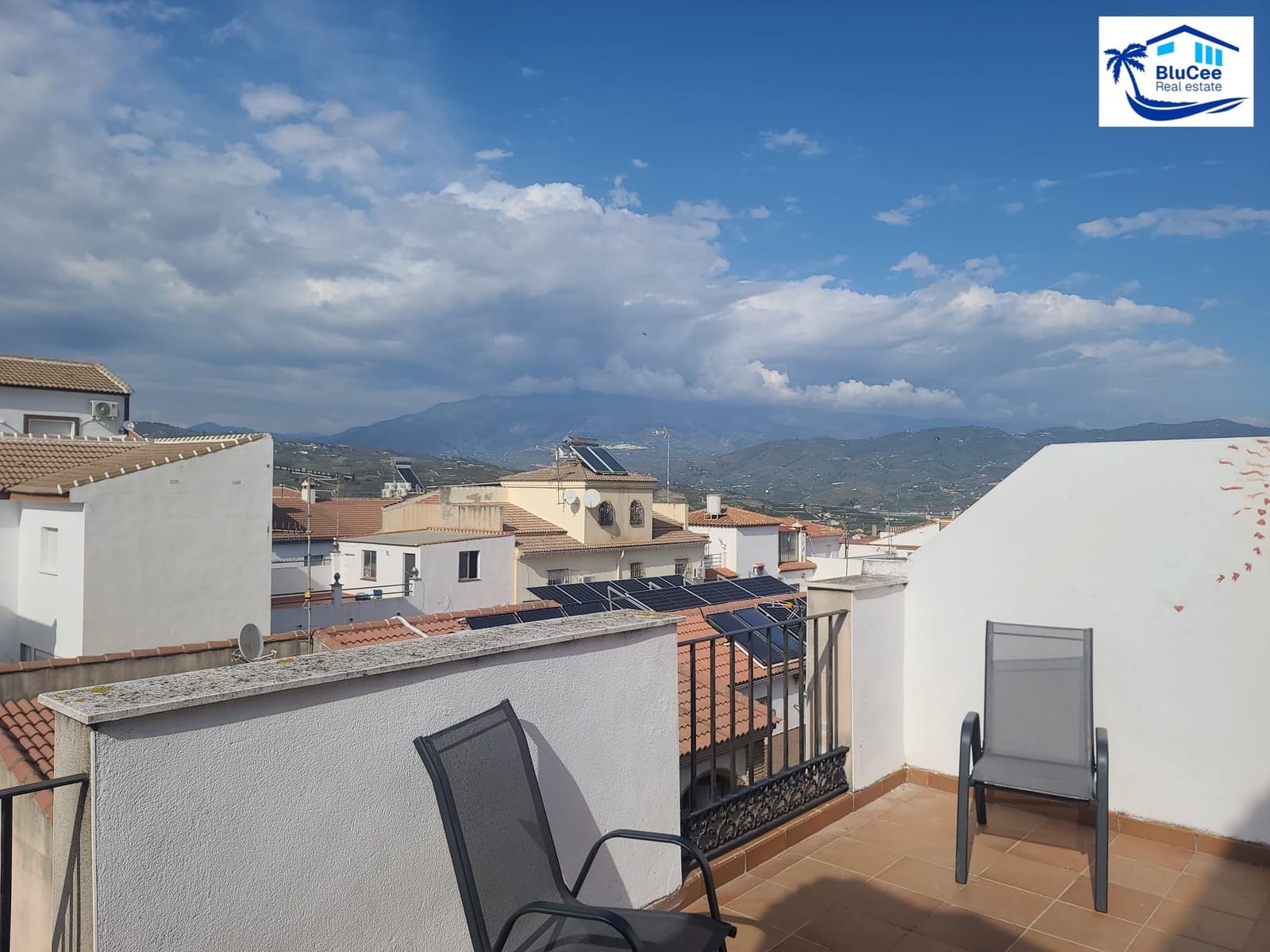 3 chambre Maison de Ville à vendre à Benamocarra avec garage - 275 000 € (Ref: 9798295)