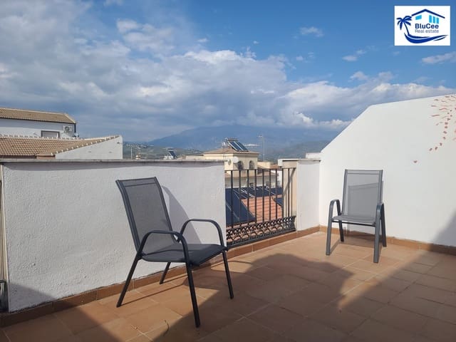 3 chambre Maison de Ville à vendre à Benamocarra avec garage - 275 000 € (Ref: 9798295)