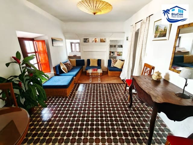 3 sovrum Hus till salu i Cútar - 245 000 € (Ref: 9804938)