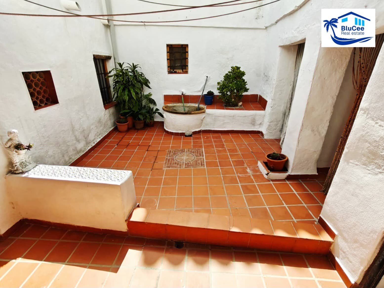 3 soveværelse Byhus til salg i Cutar - € 245.000 (Ref: 9804938)